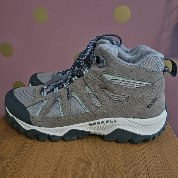Merrell Oatcreek Mid Waterproof Hiker - Picture 4 of 13